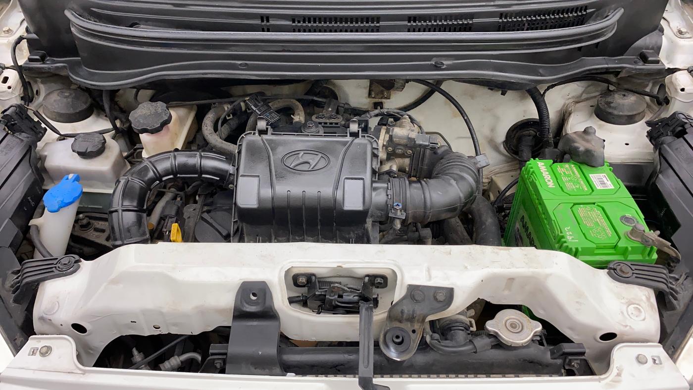 2018 Hyundai Eon MAGNA +, Petrol, Manual, 75,822 km, Open Bonet