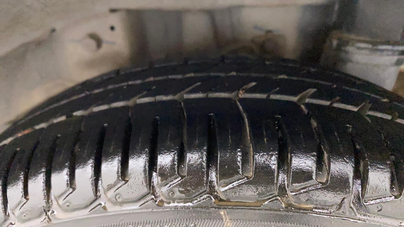 2018 Hyundai Eon MAGNA +, Petrol, Manual, 75,822 km, Left Rear Tyre Tread