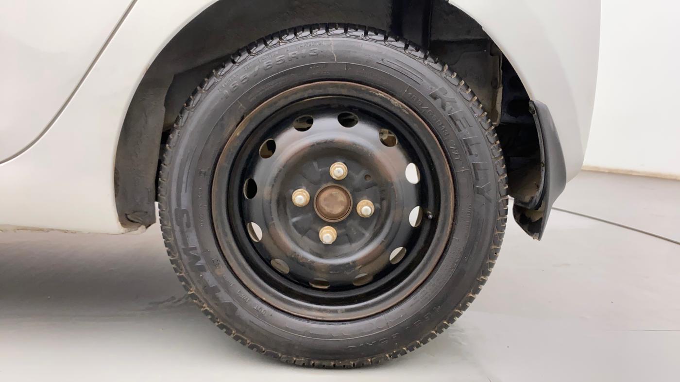 2018 Hyundai Eon MAGNA +, Petrol, Manual, 75,822 km, Left Rear Wheel