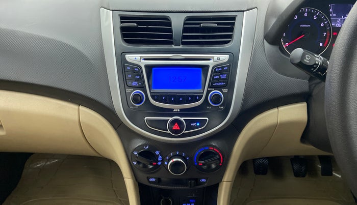 2012 Hyundai Verna FLUIDIC 1.4 VTVT, Petrol, Manual, 1,06,187 km, Air Conditioner