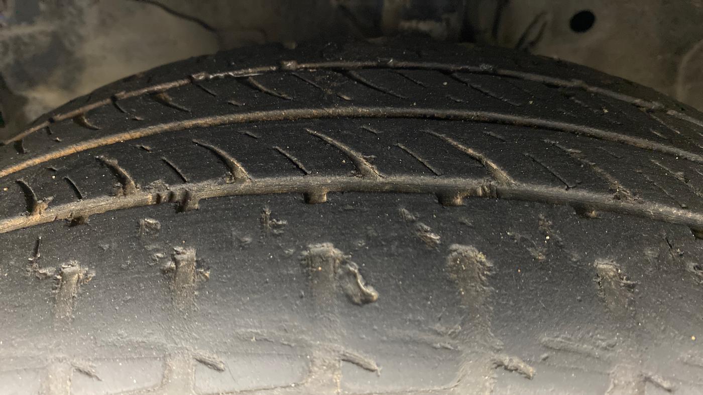 2018 Honda City V MT PETROL, Petrol, Manual, 33,514 km, Left Front Tyre Tread