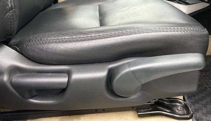 2018 Honda City V MT PETROL, Petrol, Manual, 33,514 km, Driver Side Adjustment Panel