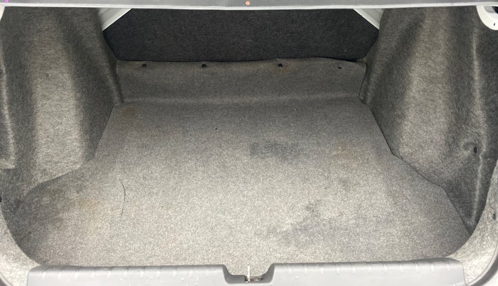 2018 Honda City V MT PETROL, Petrol, Manual, 33,514 km, Boot Inside