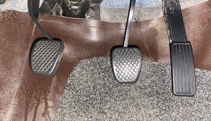 2019 Honda Amaze 1.2L I-VTEC S, Petrol, Manual, 1,14,792 km, Pedals