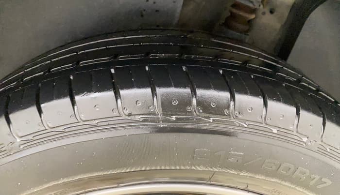 2020 KIA SELTOS HTX 1.5 PETROL, Petrol, Manual, 29,547 km, Left Rear Tyre Tread