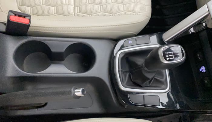2020 KIA SELTOS HTX 1.5 PETROL, Petrol, Manual, 29,547 km, Gear Lever