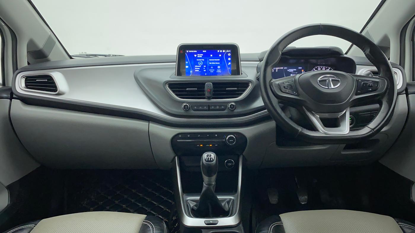 2021 Tata ALTROZ XZ 1.5 RTQ, Diesel, Manual, 40,007 km, Dashboard