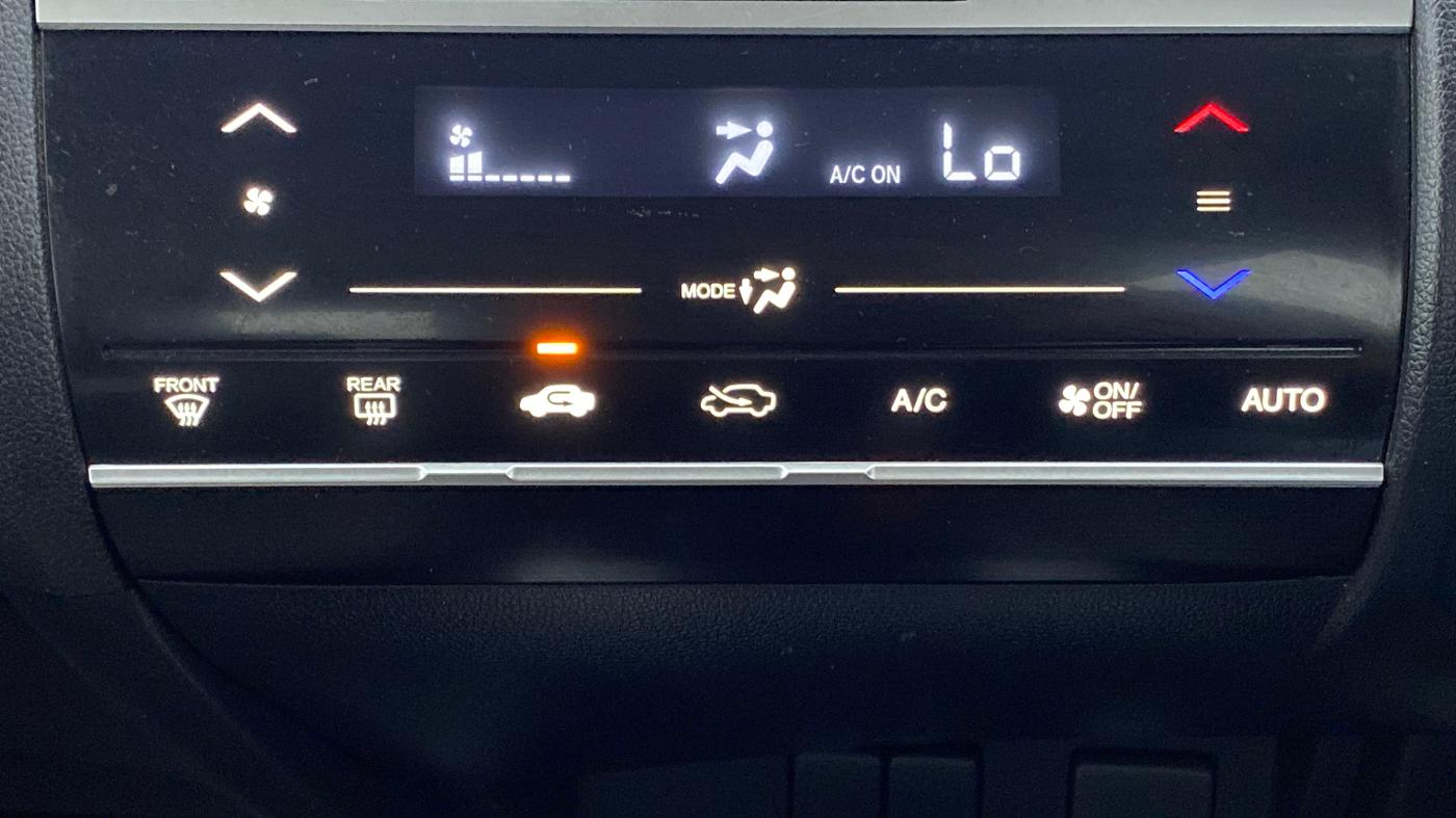 2017 Honda WR-V 1.2 i-VTEC VX MT, Petrol, Manual, 23,183 km, Automatic Climate Control