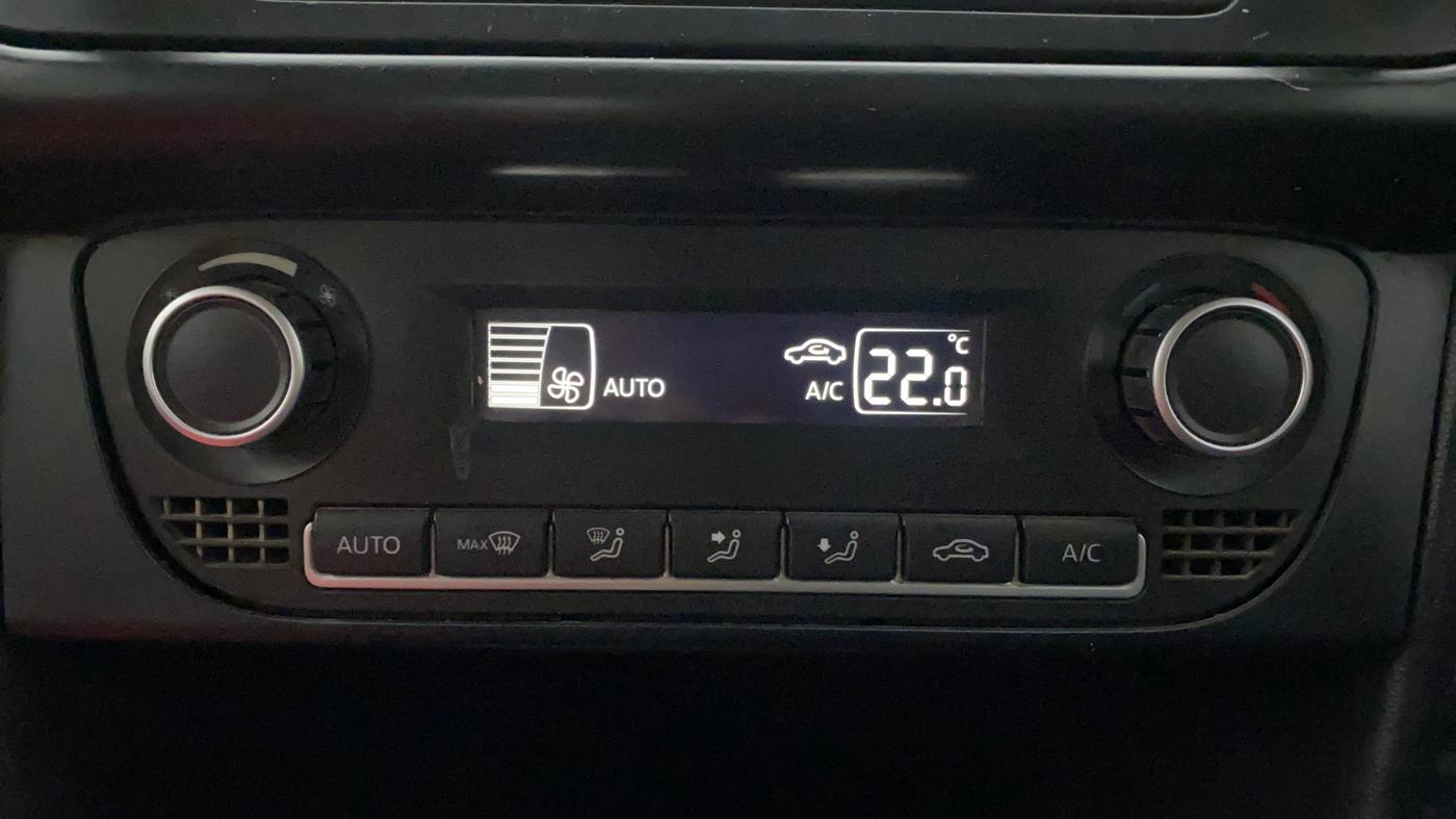 2014 Volkswagen Polo HIGHLINE1.2L, Petrol, Manual, 96,061 km, Automatic Climate Control