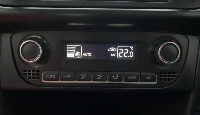 2014 Volkswagen Polo HIGHLINE1.2L, Petrol, Manual, 96,061 km, Automatic Climate Control