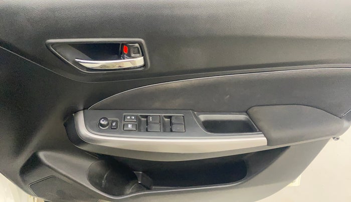 2023 Maruti Swift ZXI PLUS AMT DUAL TONE, Petrol, Automatic, 19,538 km, Driver Side Door Panels Control