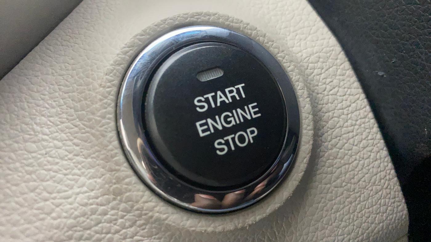 2019 Mahindra XUV300 W8 (O) 1.5 DIESEL, Diesel, Manual, 66,337 km, Keyless Start/ Stop Button