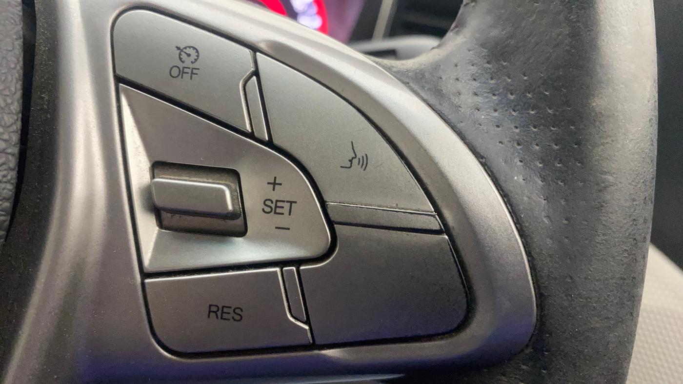 2019 Mahindra XUV300 W8 (O) 1.5 DIESEL, Diesel, Manual, 66,337 km, Adaptive Cruise Control