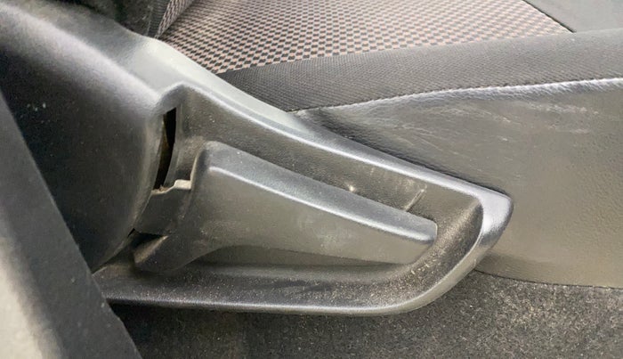 2019 Maruti S PRESSO VXI, Petrol, Manual, 68,061 km, Driver Side Adjustment Panel