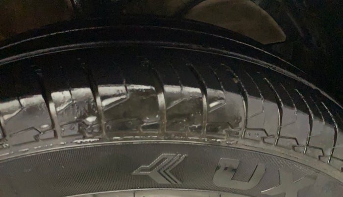 2022 Maruti Swift VXI AMT, Petrol, Automatic, 19,257 km, Right Front Tyre Tread