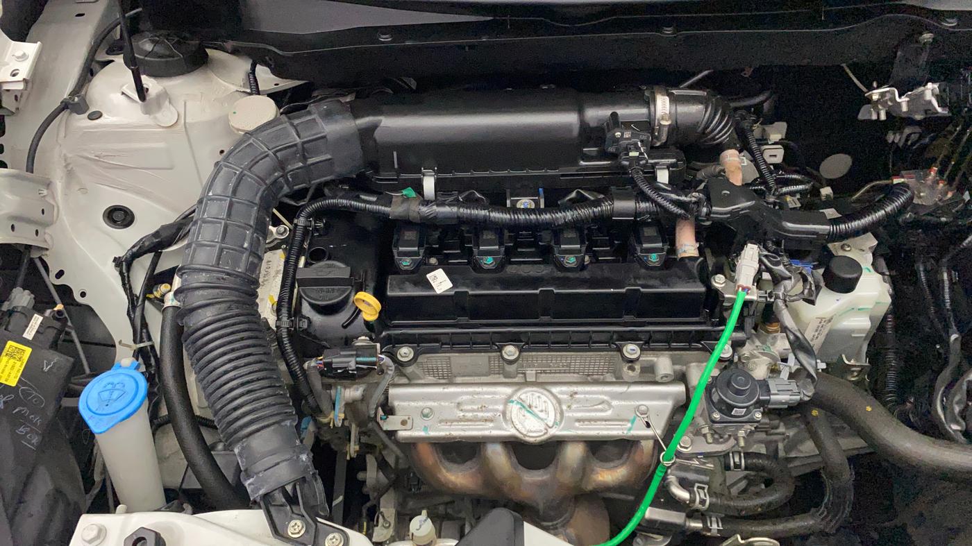 2022 Maruti Swift VXI AMT, Petrol, Automatic, 19,257 km, Engine View - Right