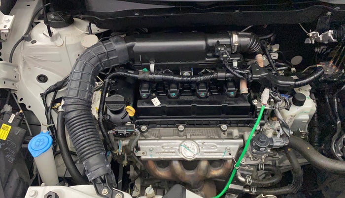 2022 Maruti Swift VXI AMT, Petrol, Automatic, 19,257 km, Engine View - Right