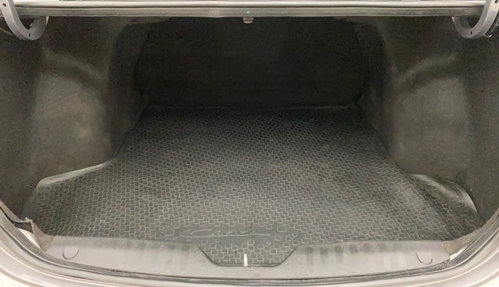 2016 Maruti Ciaz ZXI+, Petrol, Manual, 84,066 km, Boot Inside