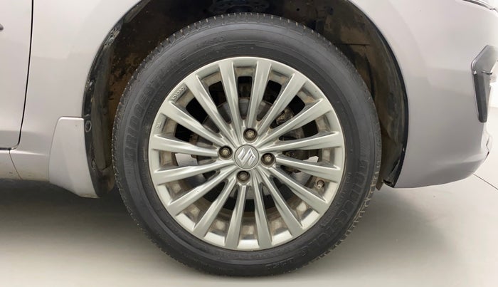 2016 Maruti Ciaz ZXI+, Petrol, Manual, 84,066 km, Right Front Wheel