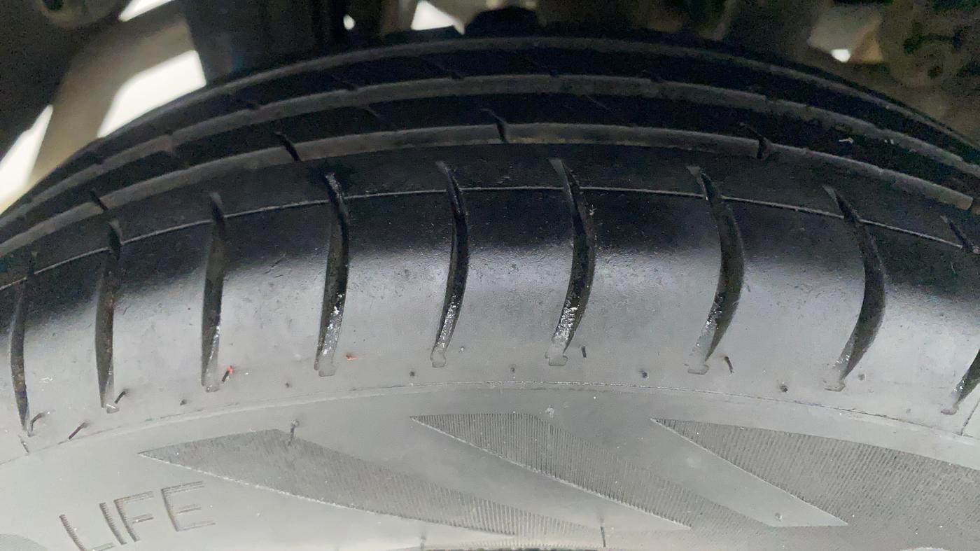 2017 Maruti Alto 800 VXI, Petrol, Manual, 63,622 km, Right Rear Tyre Tread