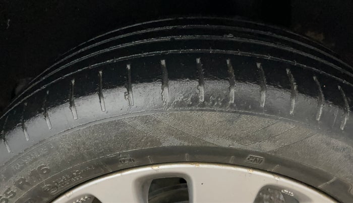 2018 Maruti Baleno ALPHA PETROL 1.2, Petrol, Manual, 61,401 km, Left Rear Tyre Tread