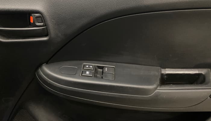 2016 Maruti Baleno SIGMA PETROL 1.2, Petrol, Manual, 55,116 km, Driver Side Door Panels Control