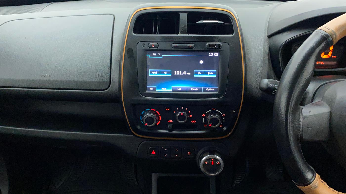2018 Renault Kwid CLIMBER 1.0 AMT, Petrol, Automatic, 1,19,385 km, Air Conditioner