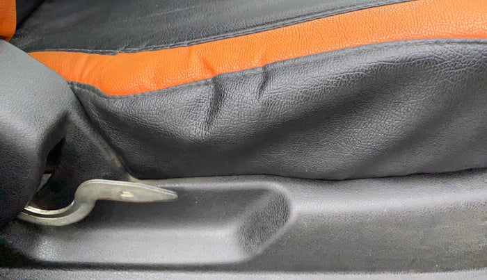2018 Renault Kwid CLIMBER 1.0 AMT, Petrol, Automatic, 1,19,385 km, Driver Side Adjustment Panel