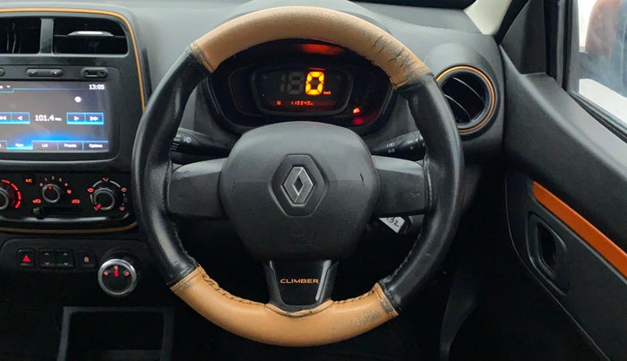 2018 Renault Kwid CLIMBER 1.0 AMT, Petrol, Automatic, 1,19,385 km, Steering Wheel Close Up