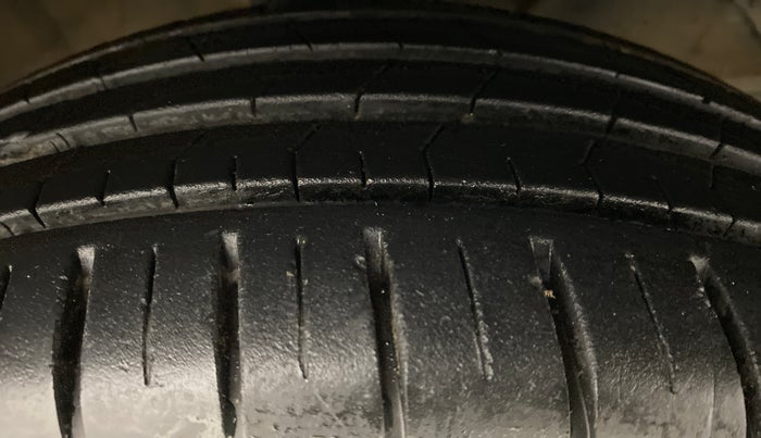 2021 Toyota Glanza G CVT, Petrol, Automatic, 8,406 km, Right Front Tyre Tread