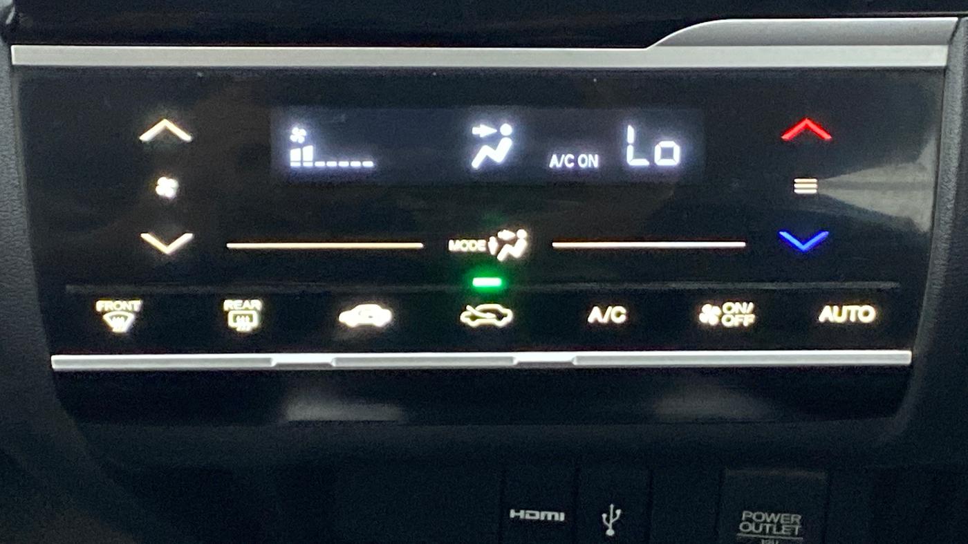2017 Honda WR-V 1.2L I-VTEC VX MT, Petrol, Manual, 86,605 km, Automatic Climate Control