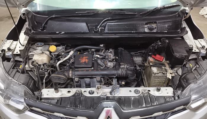 2020 Renault TRIBER RXT, Petrol, Manual, 58,283 km, Engine View