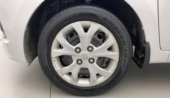 2015 Hyundai Grand i10 SPORTZ 1.2 KAPPA VTVT, Petrol, Manual, 87,475 km, Left Front Wheel