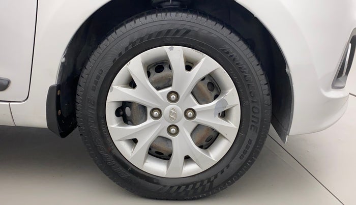 2015 Hyundai Grand i10 SPORTZ 1.2 KAPPA VTVT, Petrol, Manual, 87,475 km, Right Front Wheel