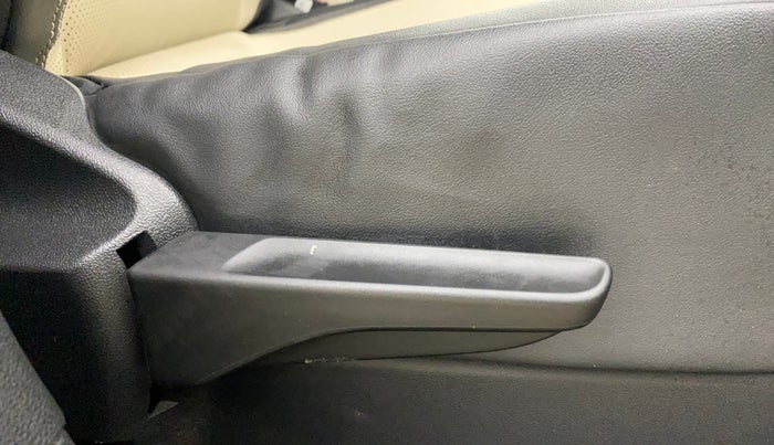 2022 Skoda SLAVIA STYLE 1.5L TSI DSG, Petrol, Automatic, 36,151 km, Driver Side Adjustment Panel