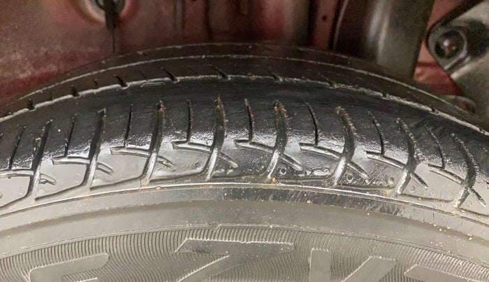 2019 Hyundai Elite i20 SPORTZ PLUS  1.2 CVT, Petrol, Automatic, 30,627 km, Left Rear Tyre Tread