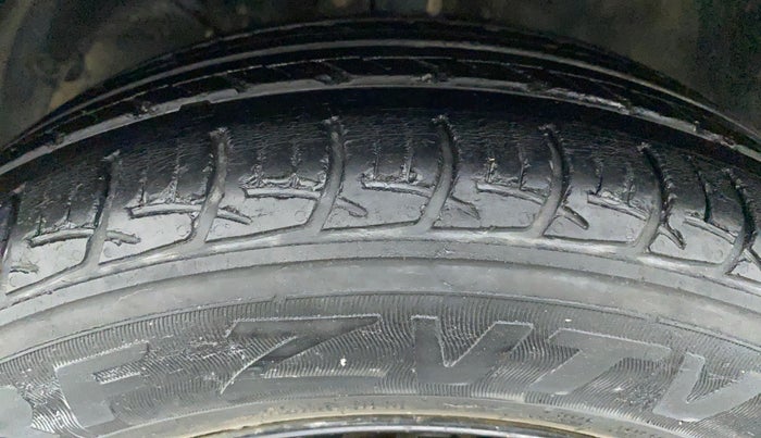 2018 Maruti Baleno DELTA 1.2 K12, Petrol, Manual, 52,494 km, Left Front Tyre Tread