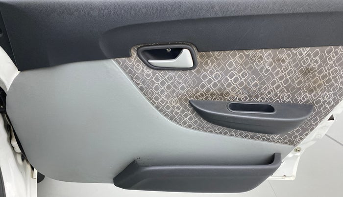 2018 Maruti Alto 800 LXI, Petrol, Manual, 55,658 km, Driver Side Door Panels Control