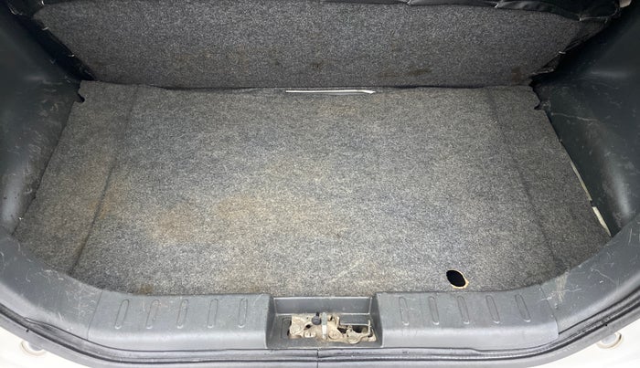 2018 Maruti Alto 800 LXI, Petrol, Manual, 55,658 km, Boot Inside