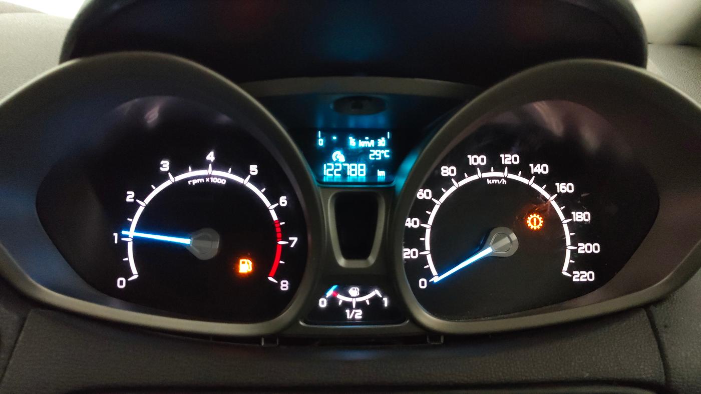 2016 Ford Ecosport TITANIUM 1.5L PETROL, Petrol, Manual, 1,22,788 km, Odometer Image