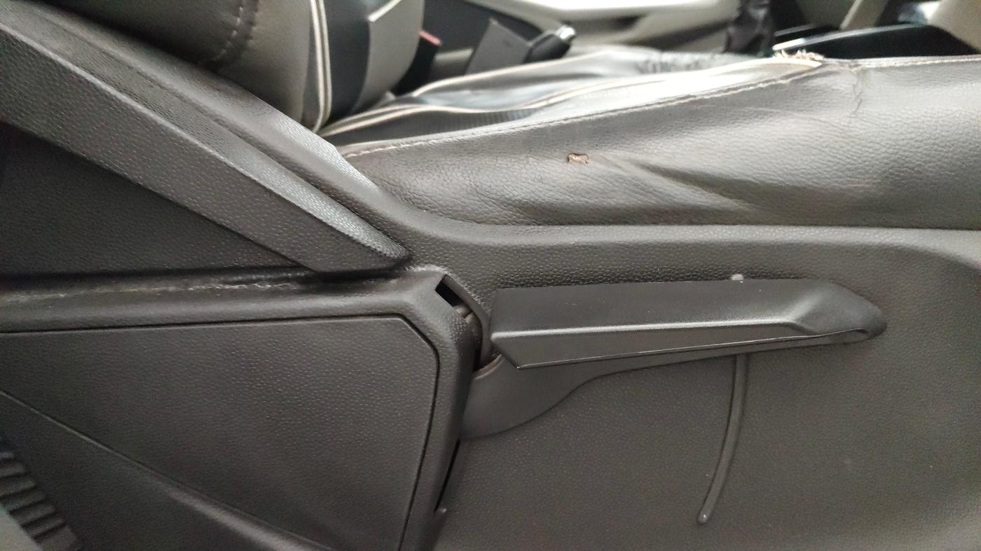 2016 Ford Ecosport TITANIUM 1.5L PETROL, Petrol, Manual, 1,22,788 km, Driver Side Adjustment Panel