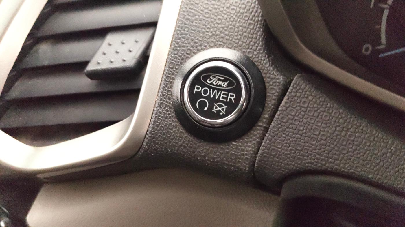 2016 Ford Ecosport TITANIUM 1.5L PETROL, Petrol, Manual, 1,22,788 km, Keyless Start/ Stop Button