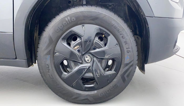 2022 Tata PUNCH ADVENTURE MT, Petrol, Manual, 36,188 km, Right Front Wheel