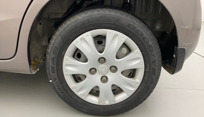 2013 Honda Brio S MT, Petrol, Manual, 34,745 km, Left Rear Wheel