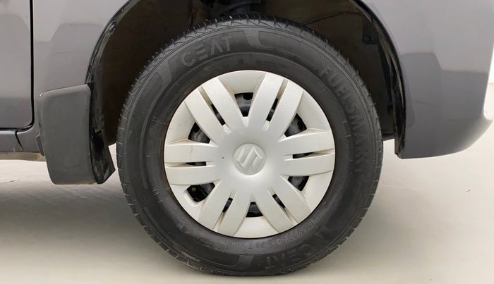 2021 Maruti Alto VXI PLUS, Petrol, Manual, 16,679 km, Right Front Wheel