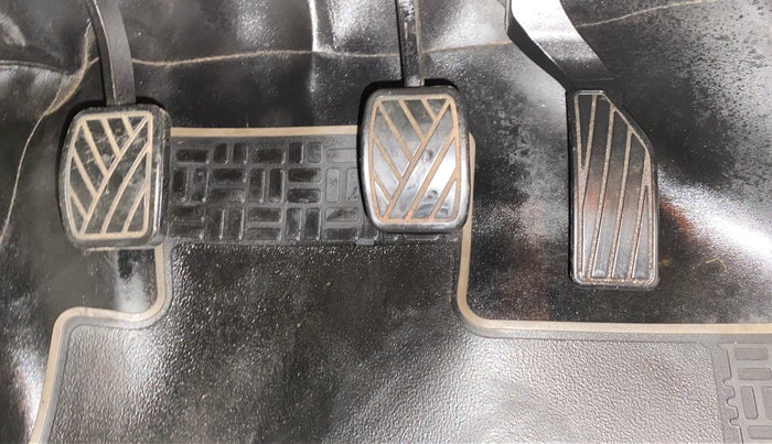 2018 Maruti Ciaz ZETA 1.5 SHVS MT PETROL, Petrol, Manual, 15,940 km, Pedals