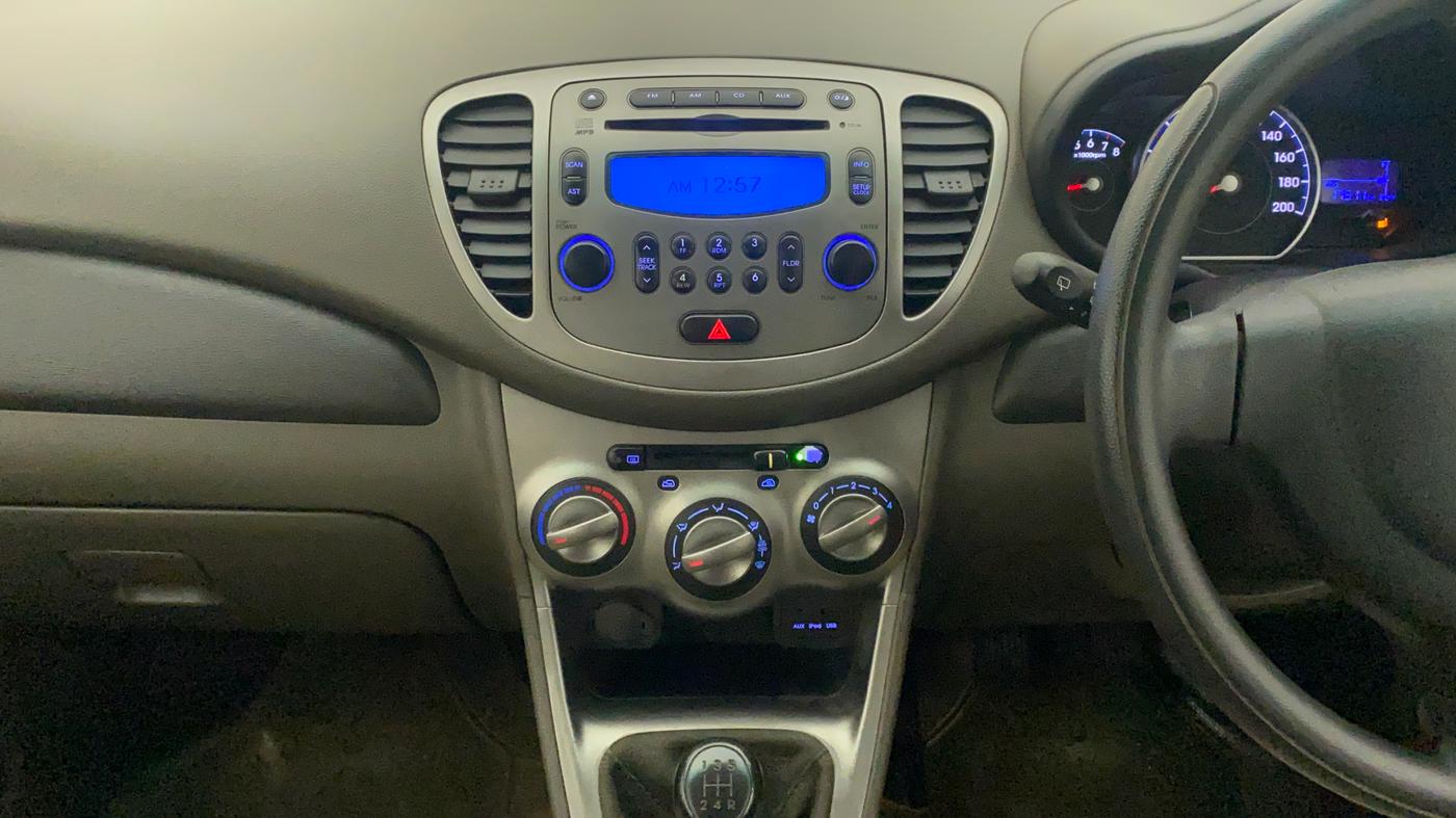 2012 Hyundai i10 SPORTZ 1.2, Petrol, Manual, 17,469 km, Air Conditioner