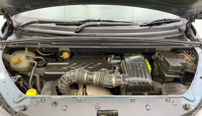 2018 Mahindra MARAZZO M6 8 STR, Diesel, Manual, 72,639 km, Engine View