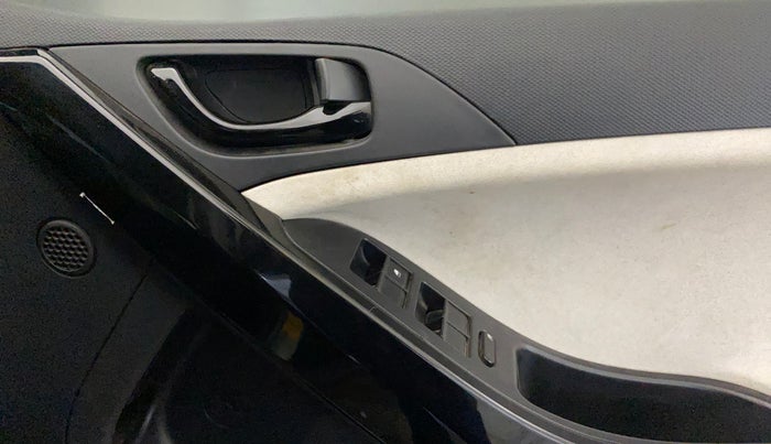 2024 Tata NEXON Pure 1.2 Petrol 6AMT, Petrol, Manual, 39,770 km, Driver Side Door Panels Control