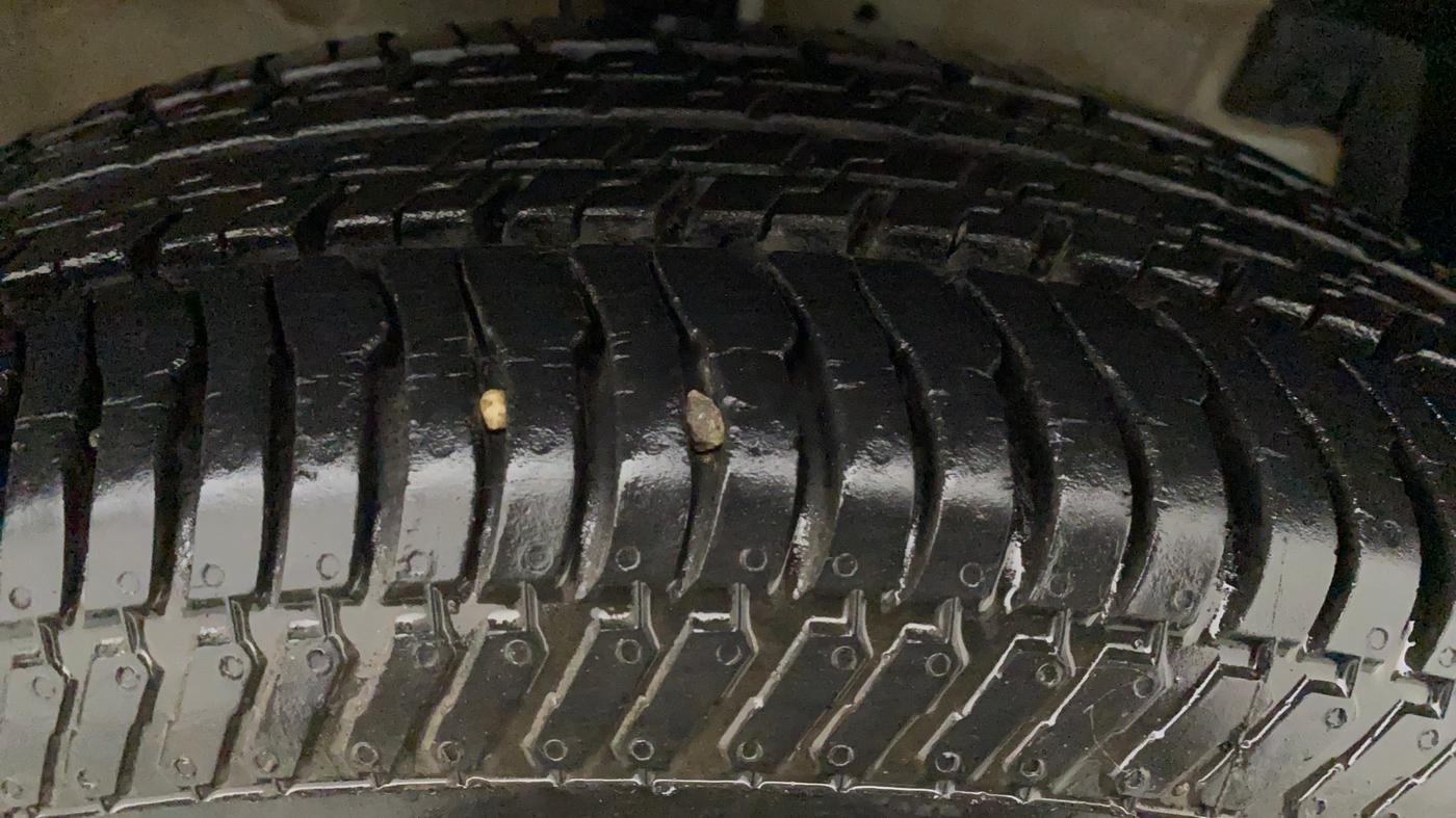 2012 Maruti Swift Dzire VXI, Petrol, Manual, 34,280 km, Right Rear Tyre Tread